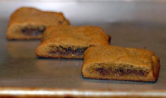 Fig Apricot Newtons - SugarLoveSpices