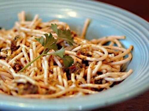 parsley pesto with sundried tomatoes recipe