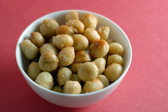 candied macadamia nuts