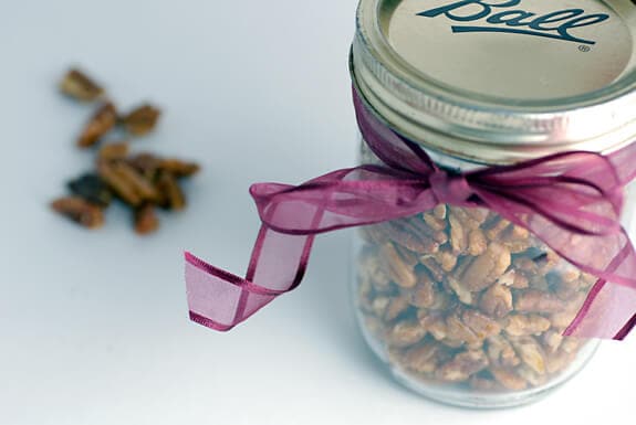 candied pecans gift jar