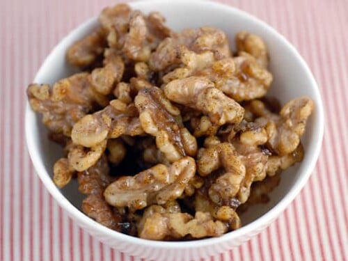 Vanilla Roasted Walnuts