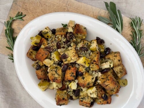 Easy Gluten Free Stuffing Recipe with Cranberries and Apples