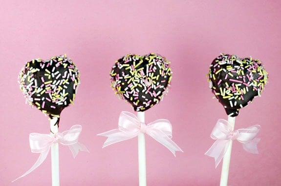 valentines day cake pops