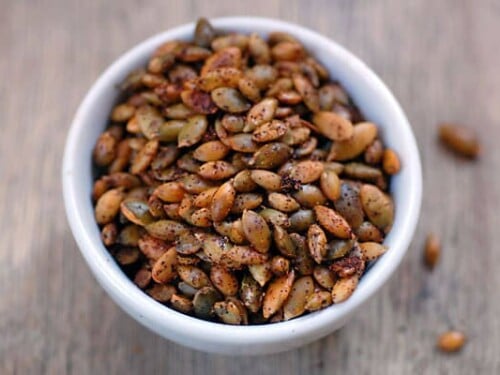 chili roasted pumpkin seeds