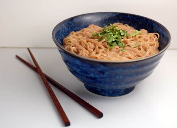 Low Carb Kelp Noodles with Peanut Sauce