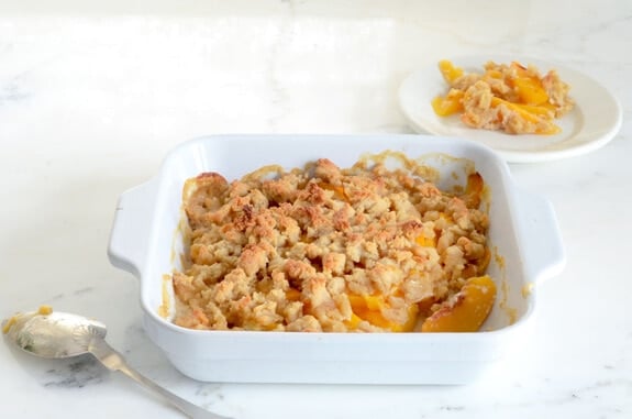 Healthier Peach Crisp with Almond Flour