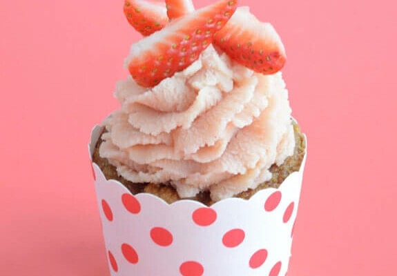 Paleo Strawberry Cupcakes