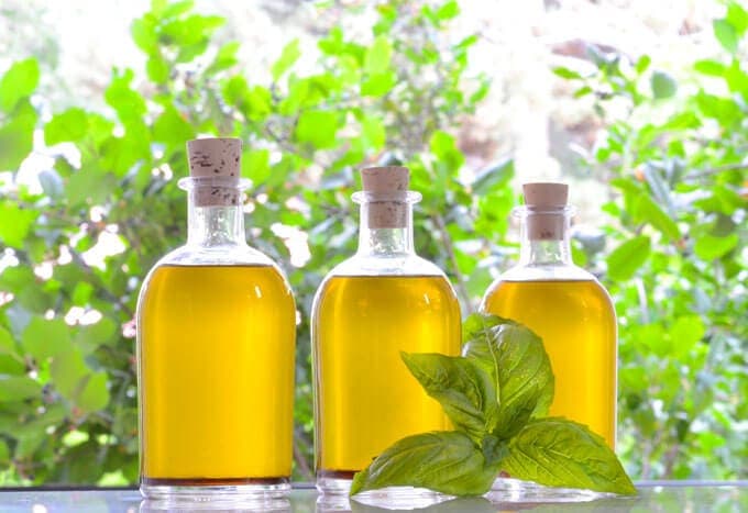 How to Make Basil Oil