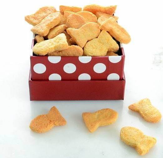 Low-Carb Goldfish Crackers