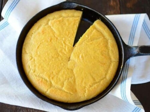 Skillet Cornbread - Amy's Nutrition Kitchen